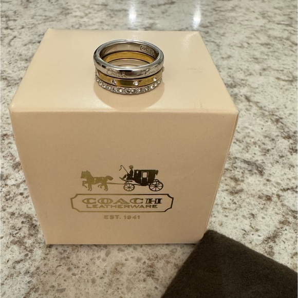 Coach Ring Set - Picture 3 of 3